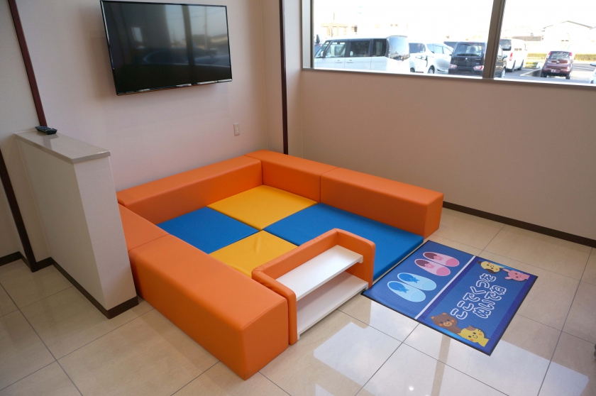 ㈱ナンバーワンオート 本社 6枚目